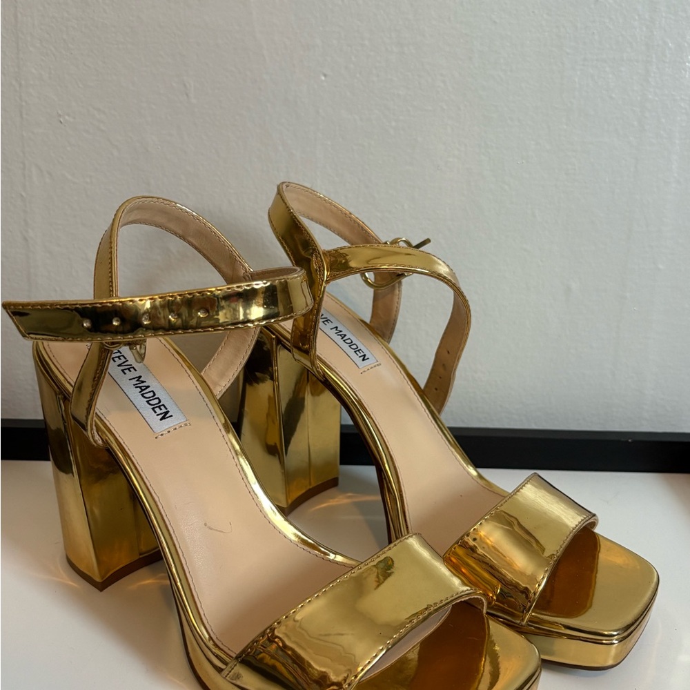 Steve Madden Metallic Gold Block Heel Sandals